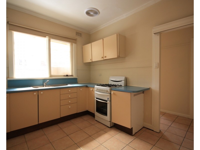 60 Glenroy Road, Glenroy VIC 3046