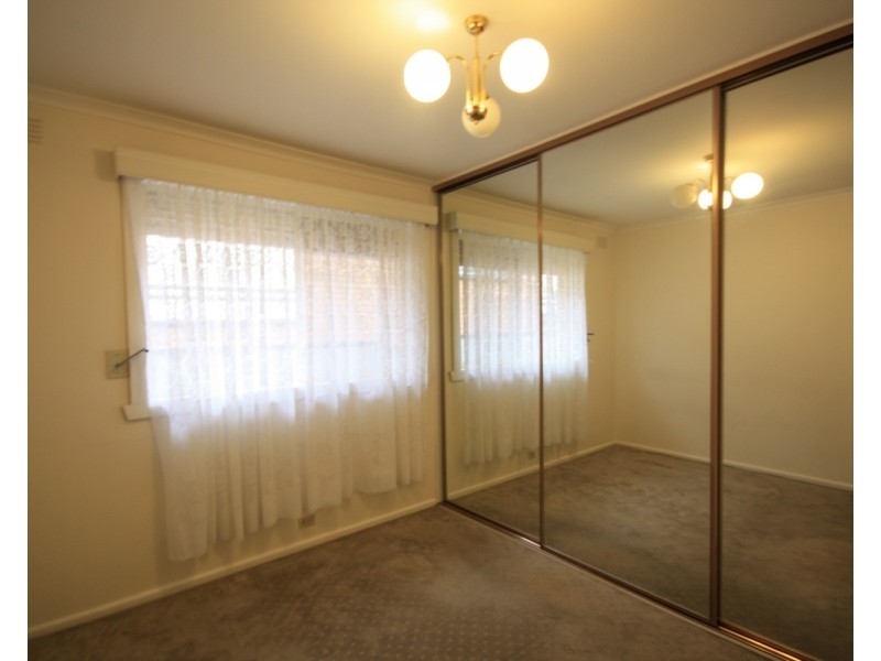 19 Eucra Street, Glenroy VIC 3046
