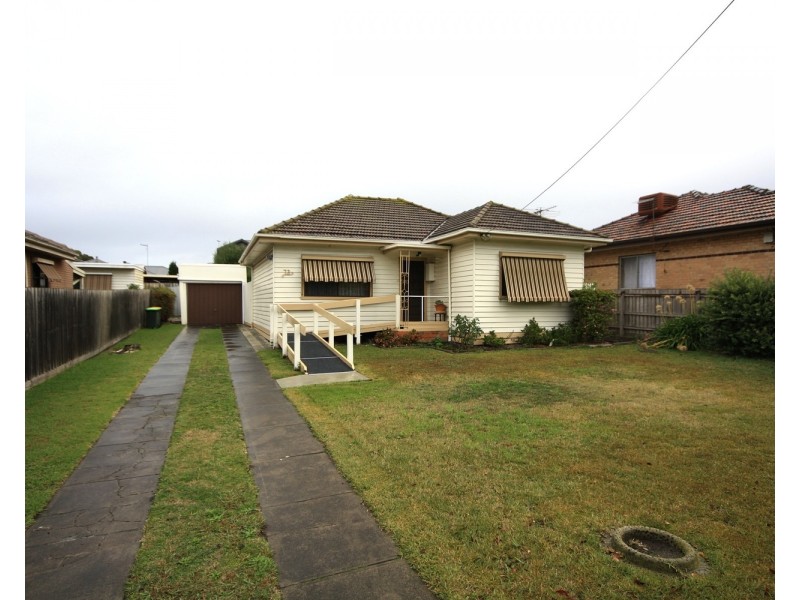 73 West Street, Glenroy VIC 3046