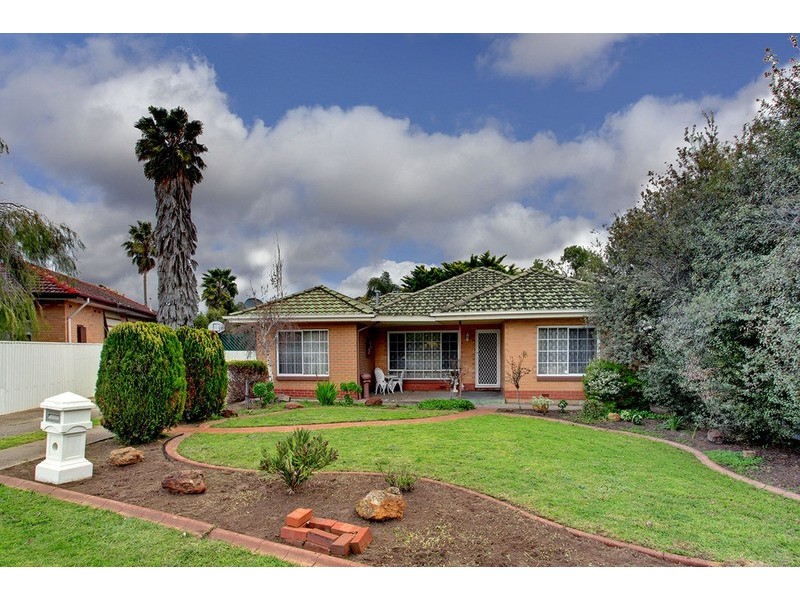 15 Ringwood Road, Morphett Vale SA 5162