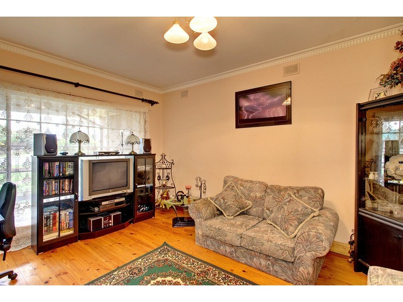 15 Ringwood Road, Morphett Vale SA 5162