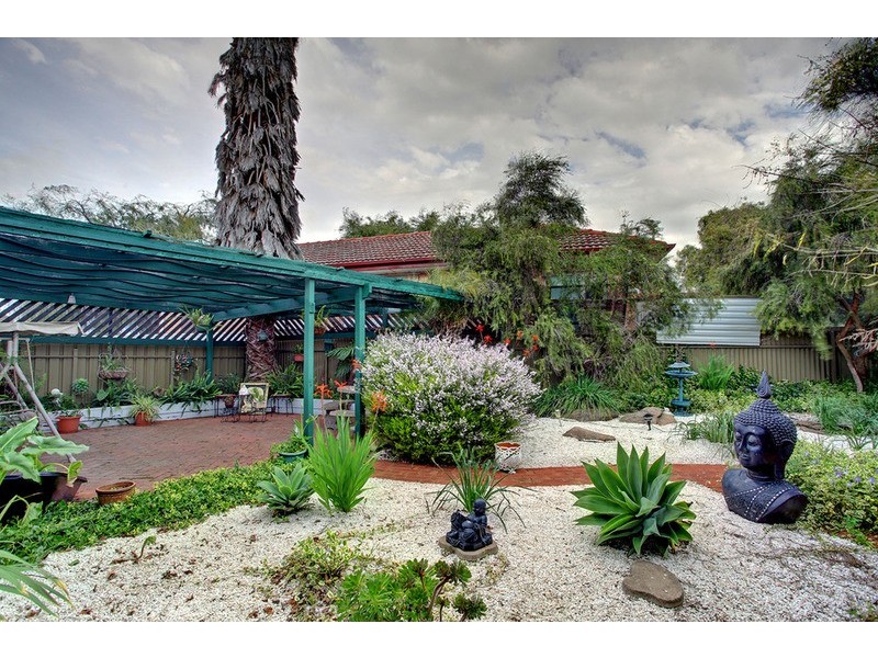 15 Ringwood Road, Morphett Vale SA 5162