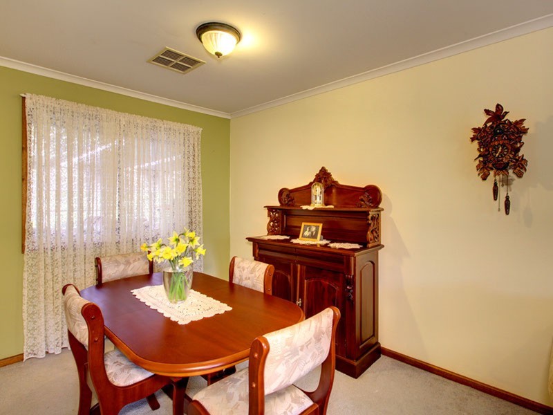 13 St. Georges Court, Morphett Vale SA 5162