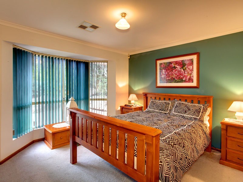 13 St. Georges Court, Morphett Vale SA 5162