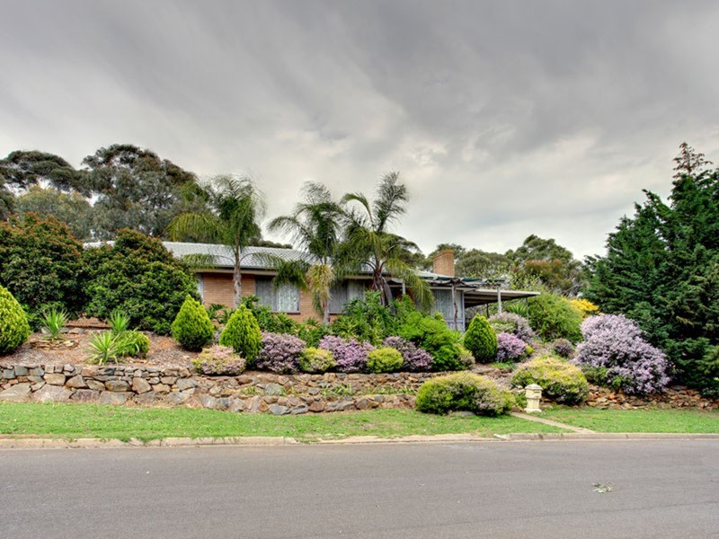 12 Alpine Road, Happy Valley SA 5159