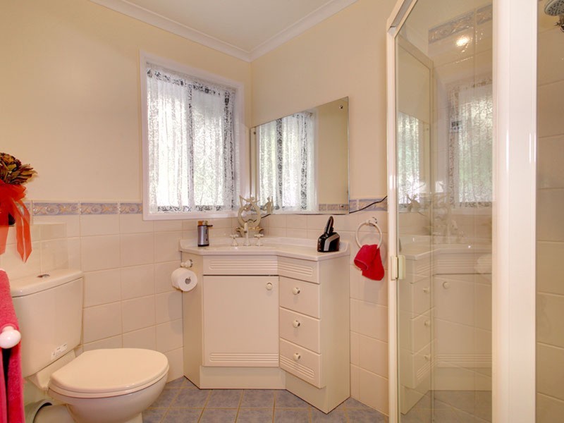 12 Alpine Road, Happy Valley SA 5159