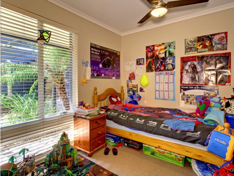 213 The Cove Road, Hallett Cove SA 5158