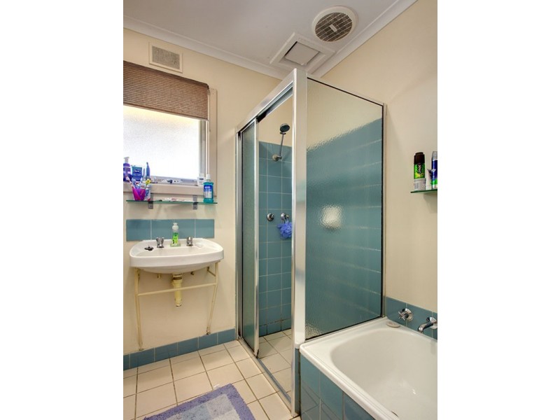 62 Elizabeth Road, Christie Downs SA 5164