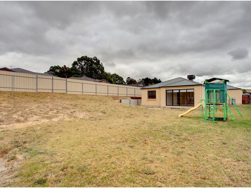 13 McKinlay Street, Mount Compass SA 5210