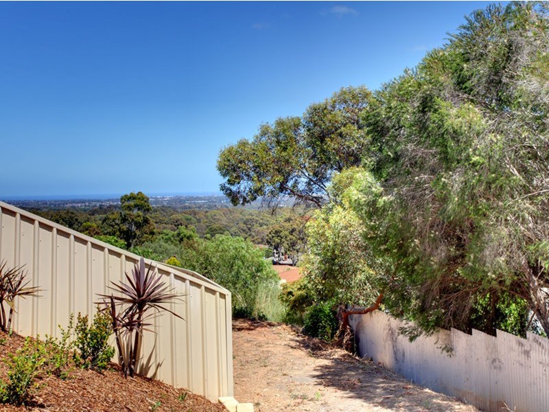 34A Maluka Drive, Happy Valley SA 5159