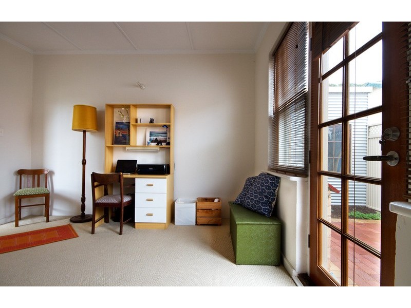 16 Griffiths Drive, Moana SA 5169