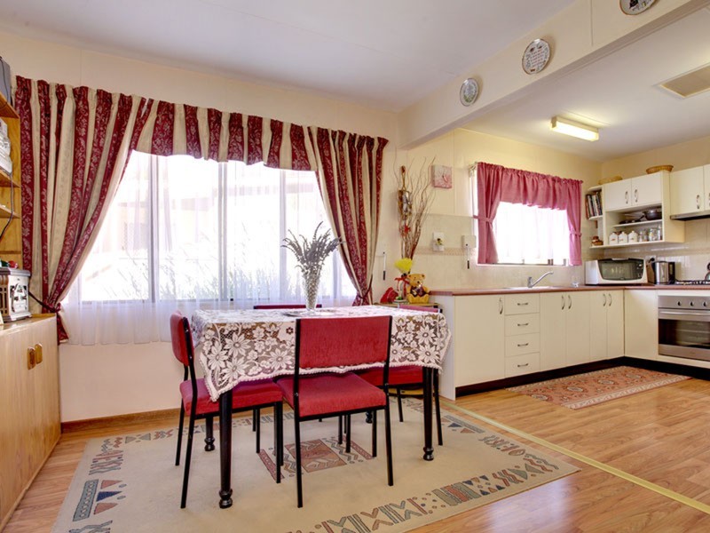 14/1 Bains Road, Woodcroft SA 5162