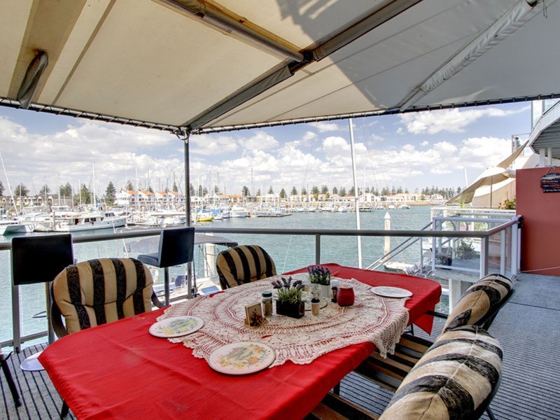 91 Gulf Point Drive, North Haven SA 5018