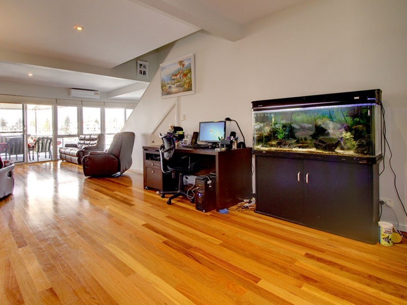 91 Gulf Point Drive, North Haven SA 5018