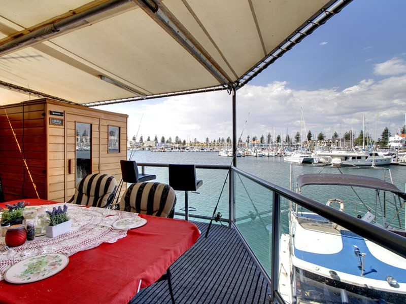 91 Gulf Point Drive, North Haven SA 5018