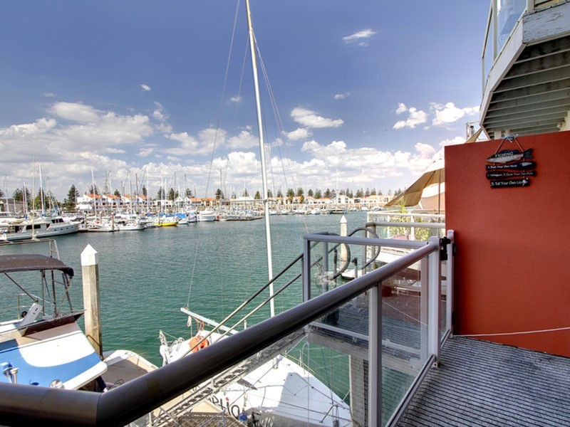 91 Gulf Point Drive, North Haven SA 5018