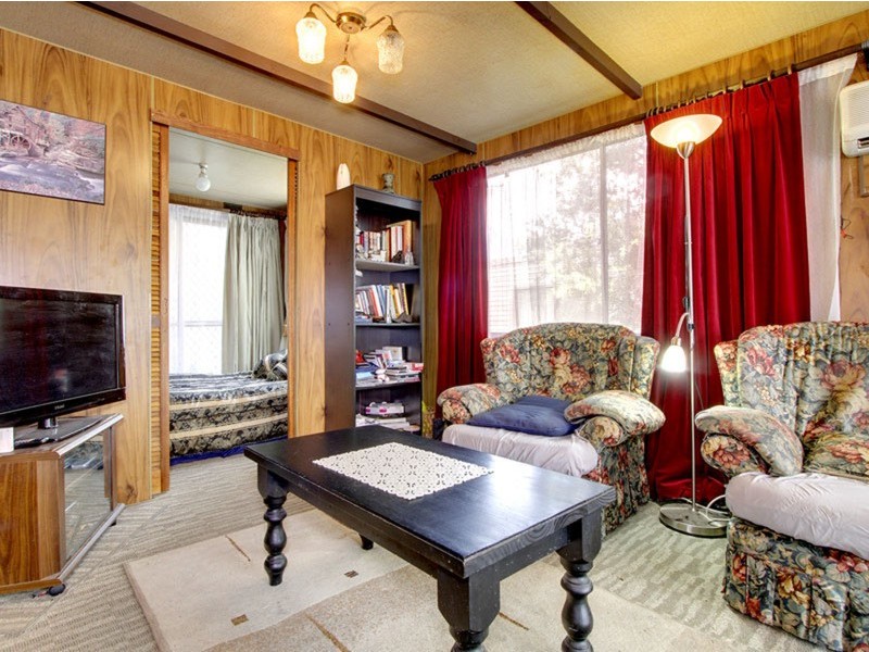 96/1 Bains Road, Woodcroft SA 5162