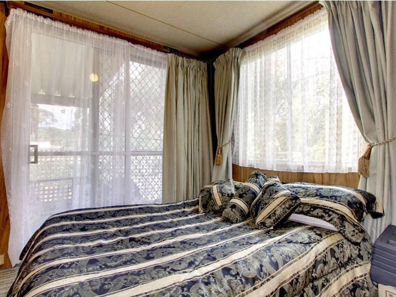 96/1 Bains Road, Woodcroft SA 5162