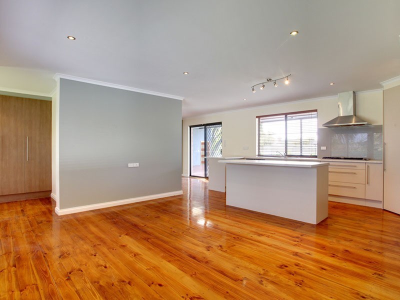 7 McRae  Road, Port Noarlunga South SA 5167