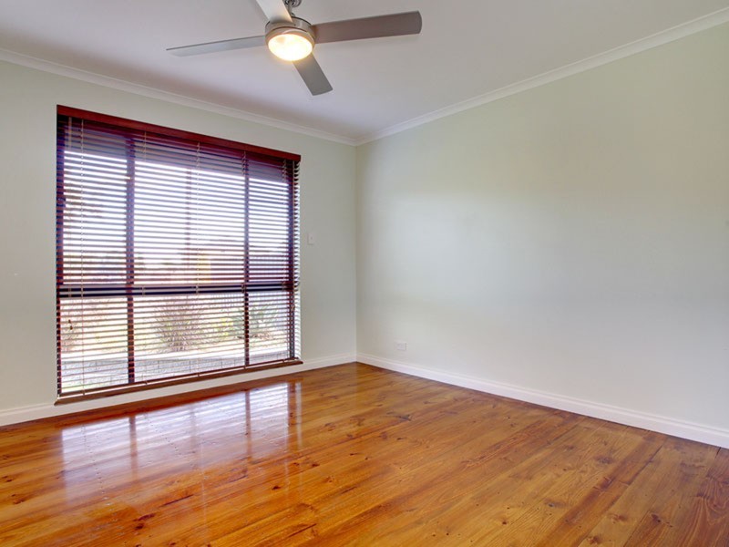 7 McRae  Road, Port Noarlunga South SA 5167