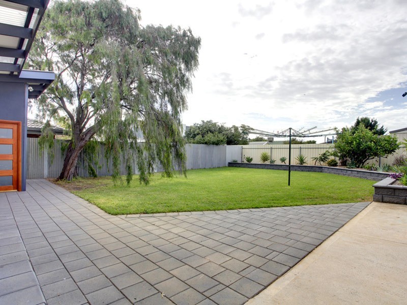 7 McRae  Road, Port Noarlunga South SA 5167