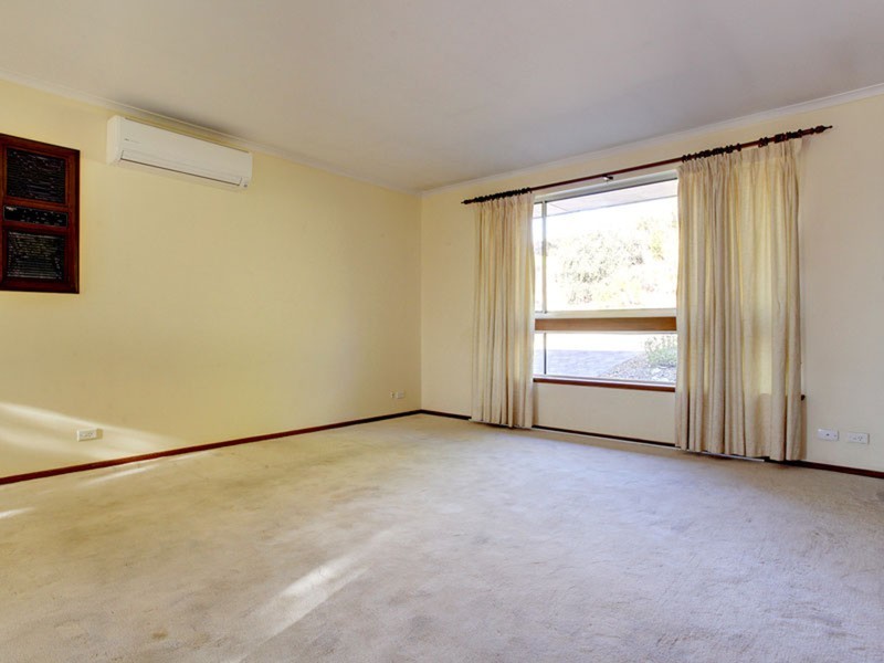 40 Ragamuffin Drive, Hallett Cove SA 5158