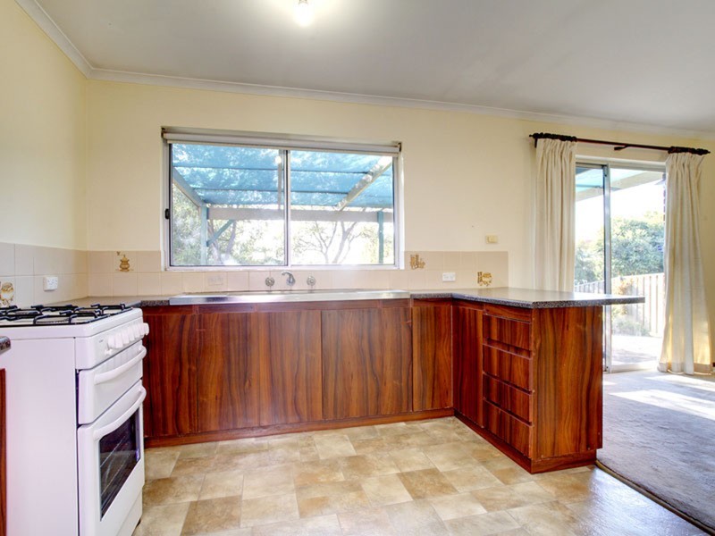 40 Ragamuffin Drive, Hallett Cove SA 5158