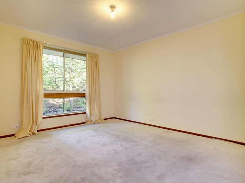 40 Ragamuffin Drive, Hallett Cove SA 5158