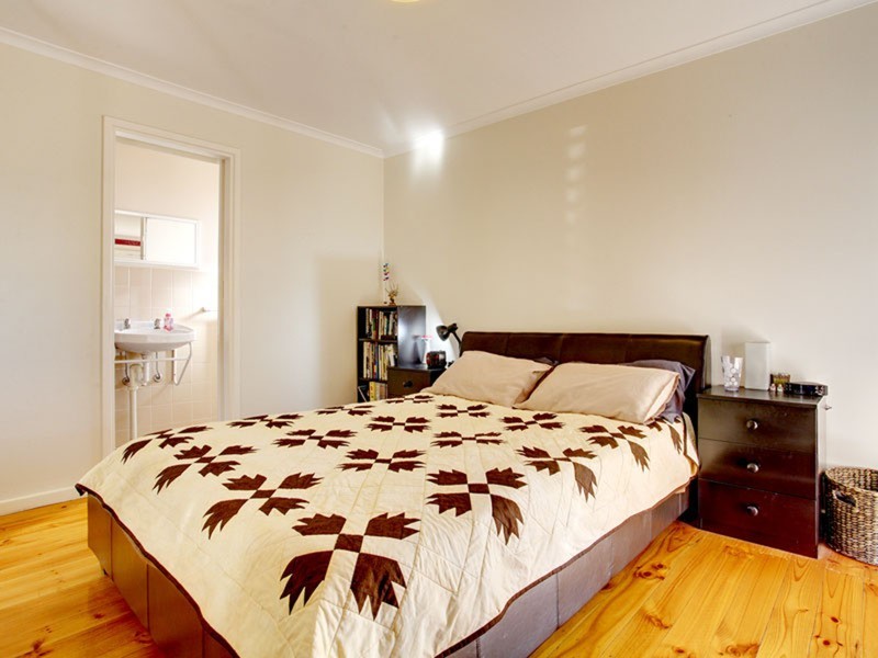 36 Bounty Road, Hallett Cove SA 5158