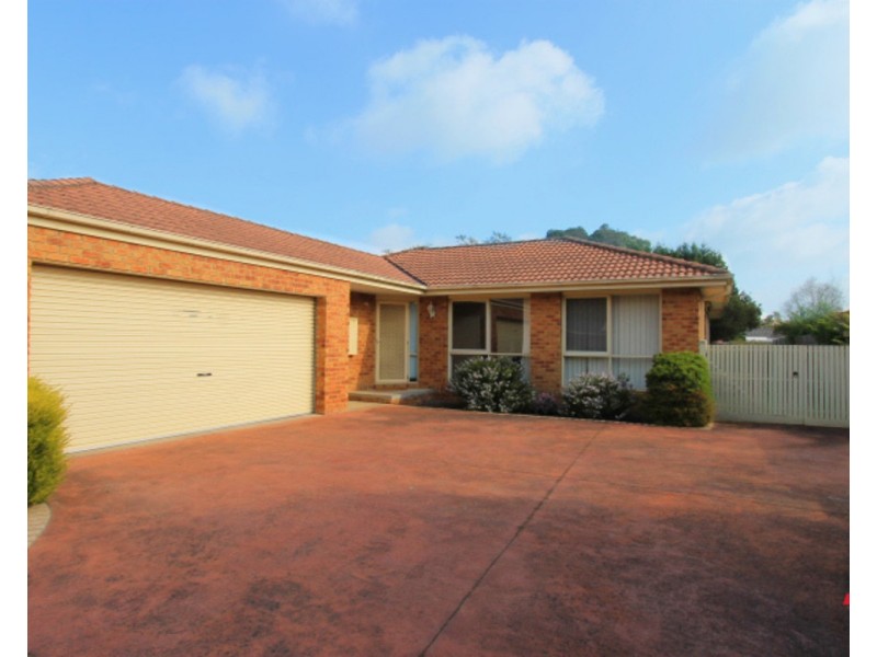 74 Watermoor Avenue, Kilsyth South VIC 3137