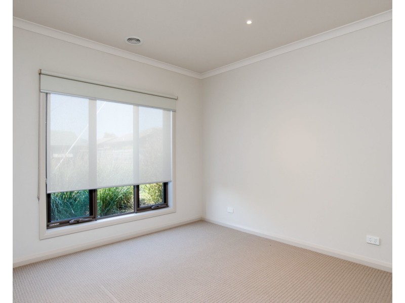 17 Gladstone Street, Lilydale VIC 3140