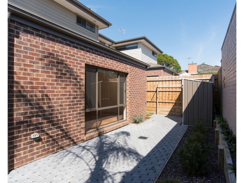 17 Gladstone Street, Lilydale VIC 3140