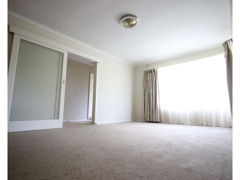 13 Aintree Street, Mooroolbark VIC 3138