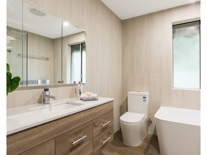 21 Songbird Avenue, Chirnside Park VIC 3116