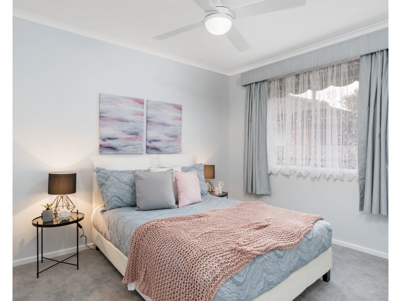 21 Songbird Avenue, Chirnside Park VIC 3116