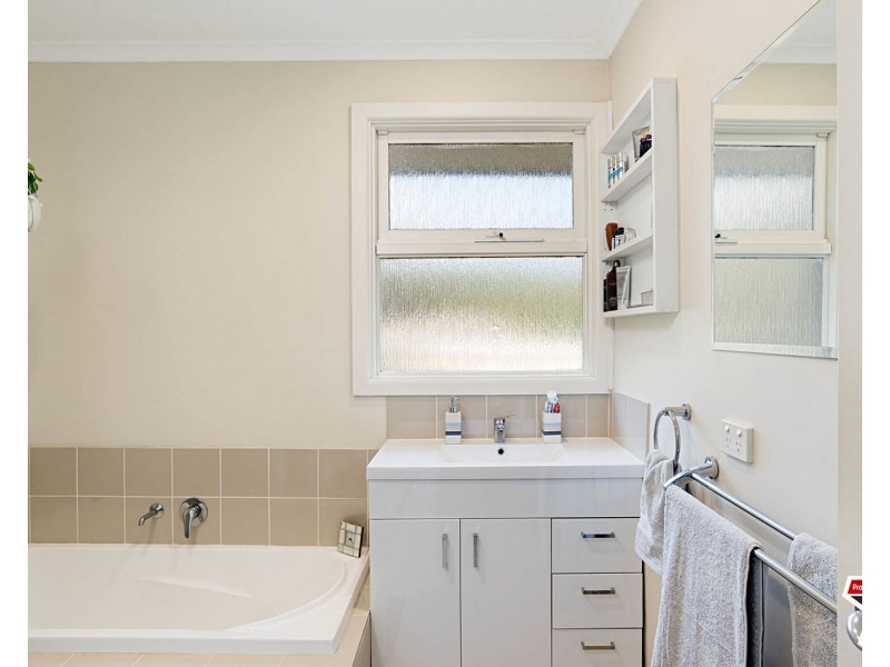 7 Macmillan Street, Mooroolbark VIC 3138