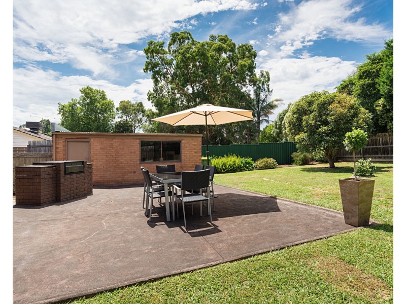 128 Manchester Road, Mooroolbark VIC 3138
