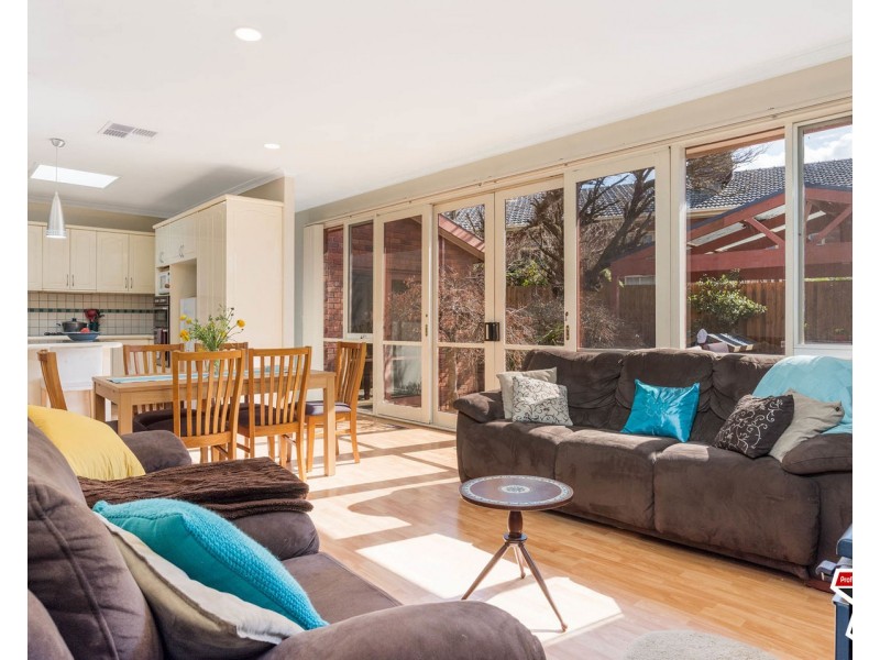 48 Lakeview Drive, Lilydale VIC 3140