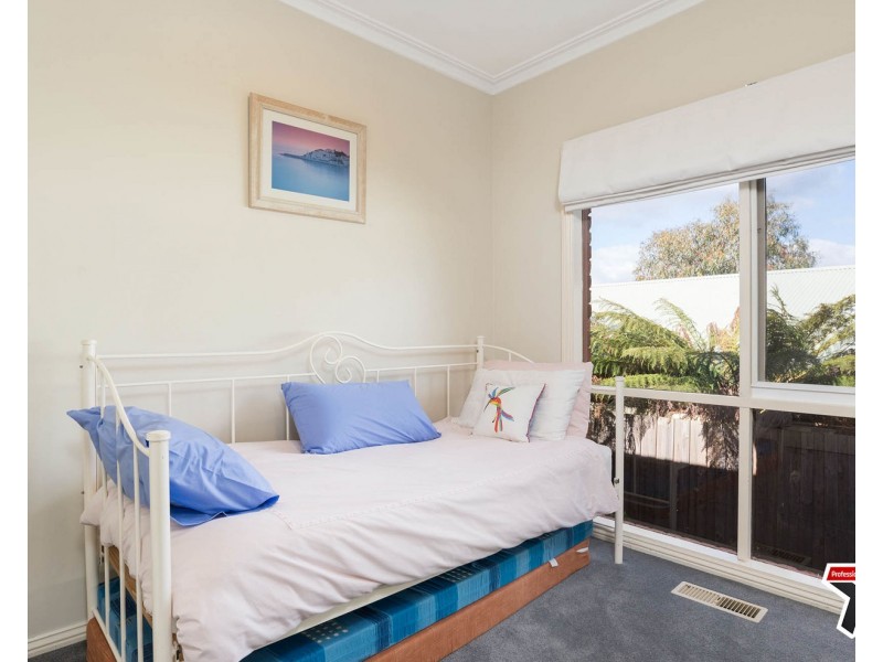 48 Lakeview Drive, Lilydale VIC 3140