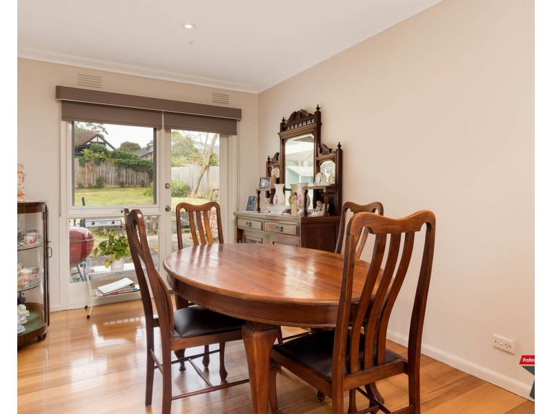 50-52 Terrigal Crescent, Kilsyth VIC 3137