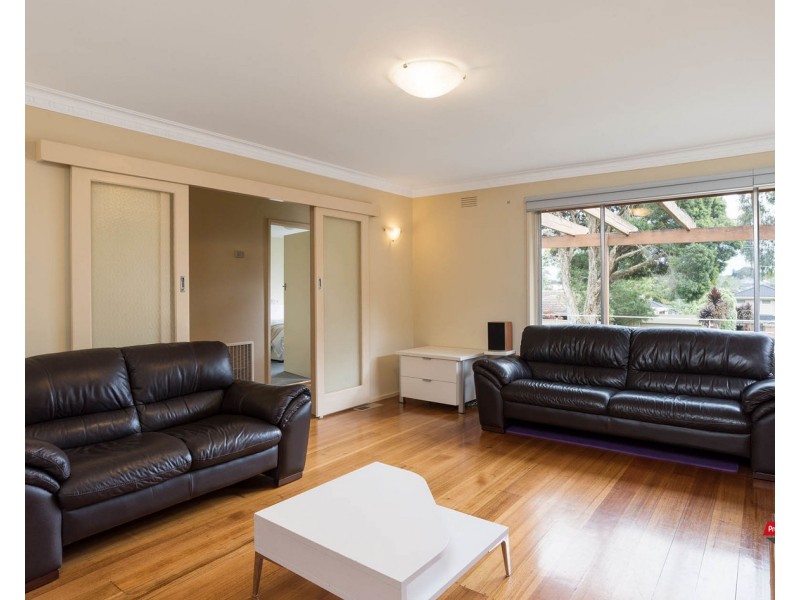 50-52 Terrigal Crescent, Kilsyth VIC 3137