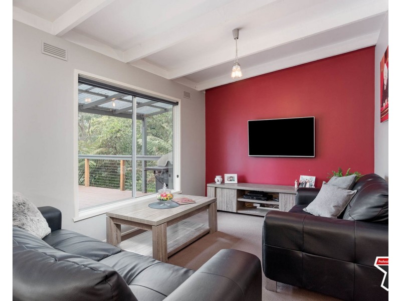 61 Forge Road, Mount Evelyn VIC 3796