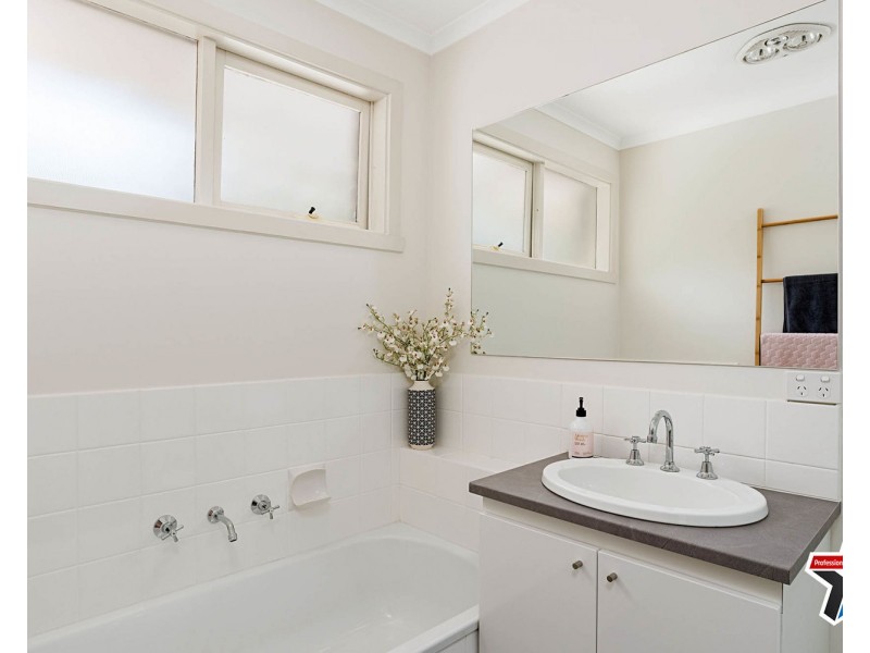 7 Quest Court, Mooroolbark VIC 3138