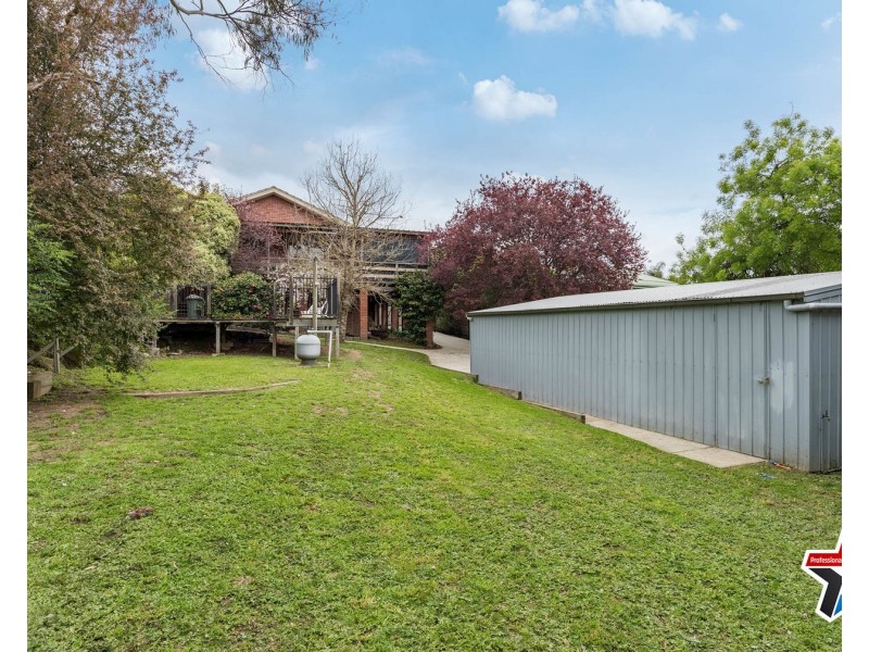 45 Alpine Way, Kilsyth VIC 3137