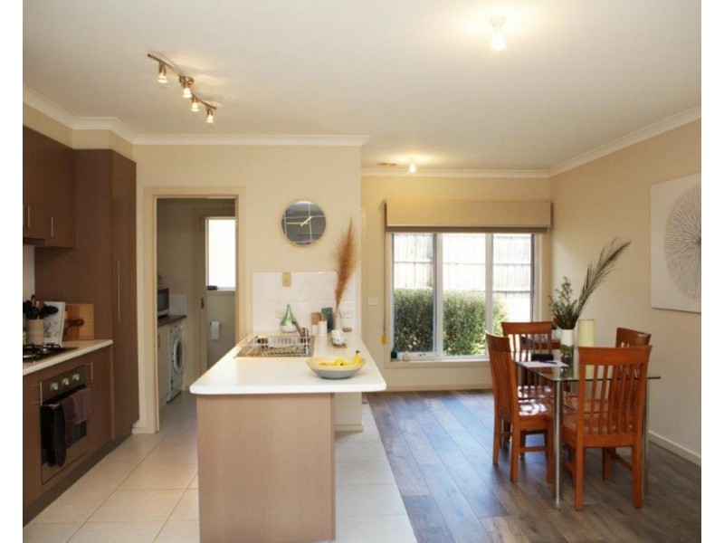 2/84 Castella Street, Lilydale VIC 3140