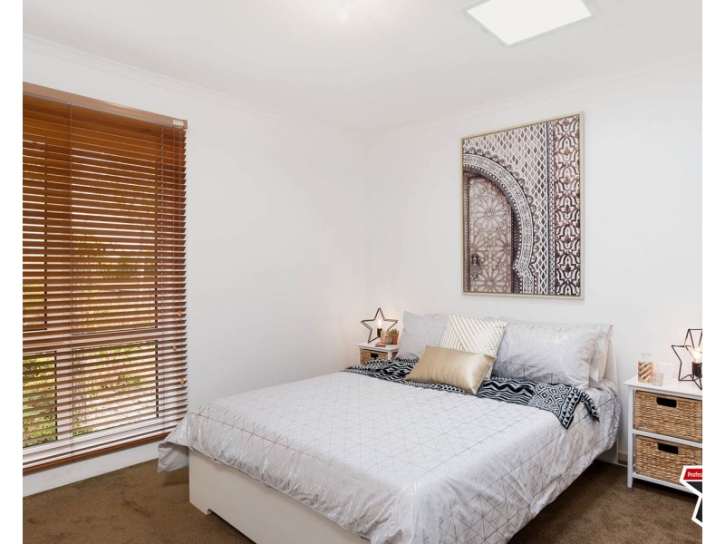 68 Wandana Crescent, Mooroolbark VIC 3138