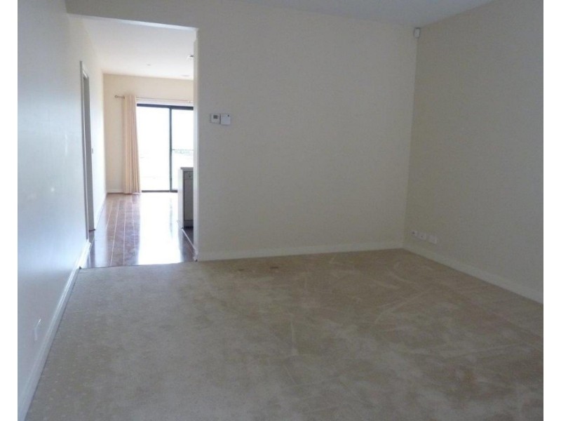 4/3 Pope Court, Mooroolbark VIC 3138