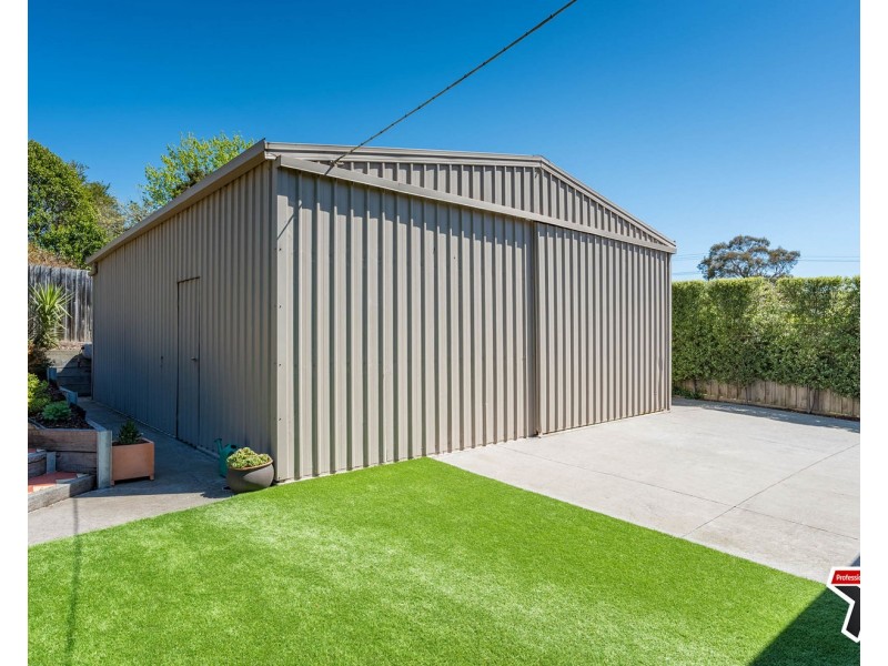 1 Helen Close, Yarra Glen VIC 3775