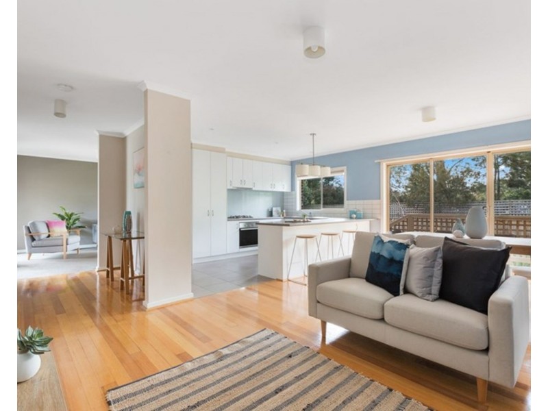 11a View Street, Croydon VIC 3136