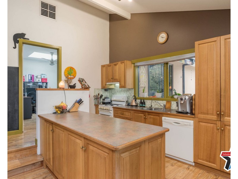 18 Poyner Avenue, Lilydale VIC 3140